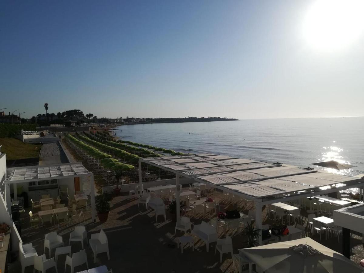 Sun * Avola